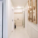 Harmony North Two Bedroom Apartamento Bucareste