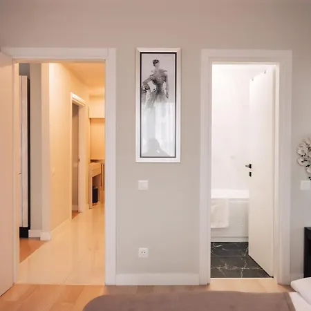 Harmony North Two Bedroom Апартаменти